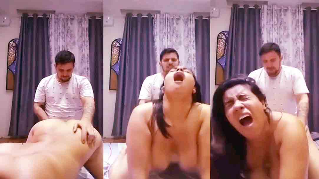Arab Babe Hard Bang from Behind & Loud Maoning 