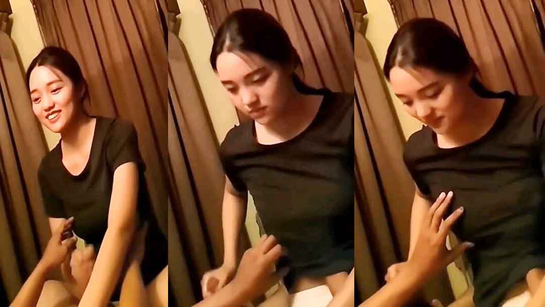 Extremely Cute Girl Giving Special Massage