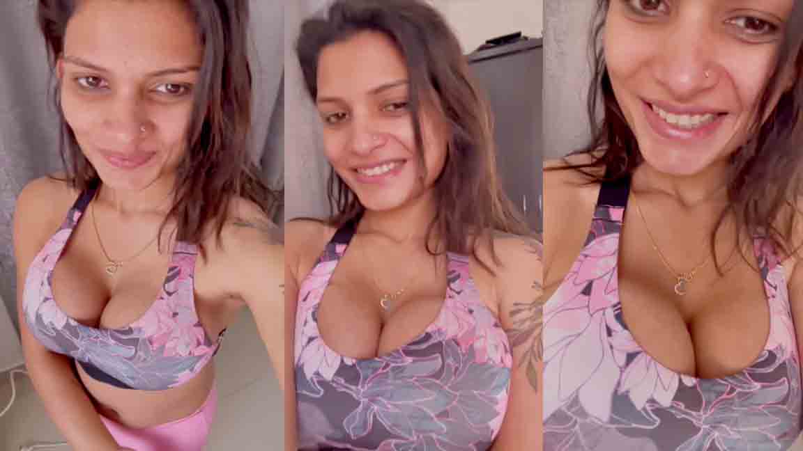 Resmi R Nair Short video Watch Online