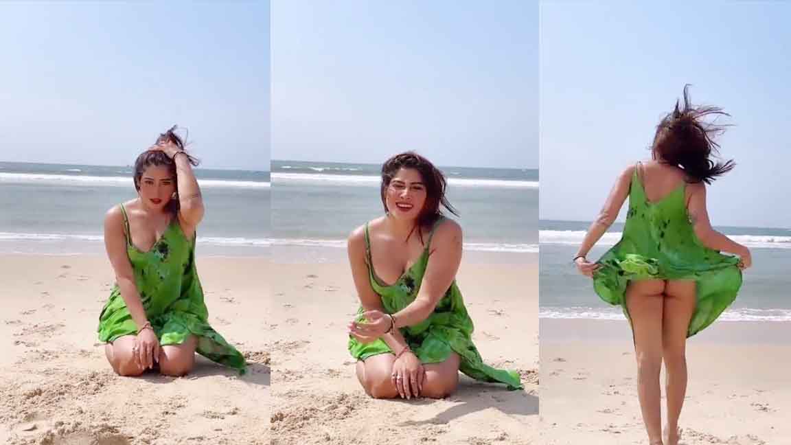 Sofia Ansari Share Boobs And Huga Outdoor Download