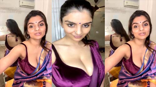 Anveshi Jain Nude live Show
