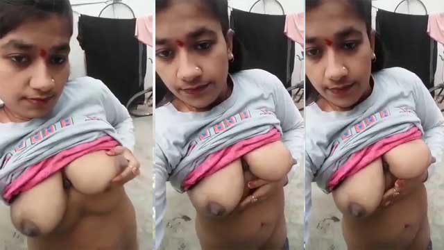 Desi Girl Shows Her Boobs and Pussy Watch Now