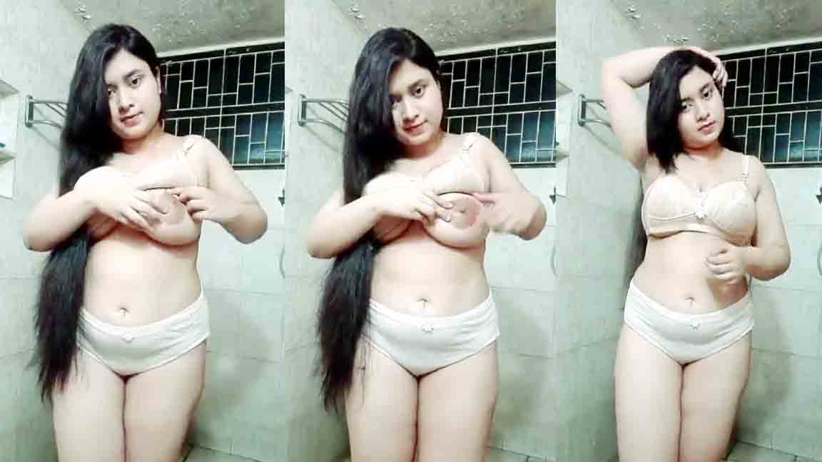 Rittika Hot Insta Model Nude Live First Time Braless Show Watch Online 