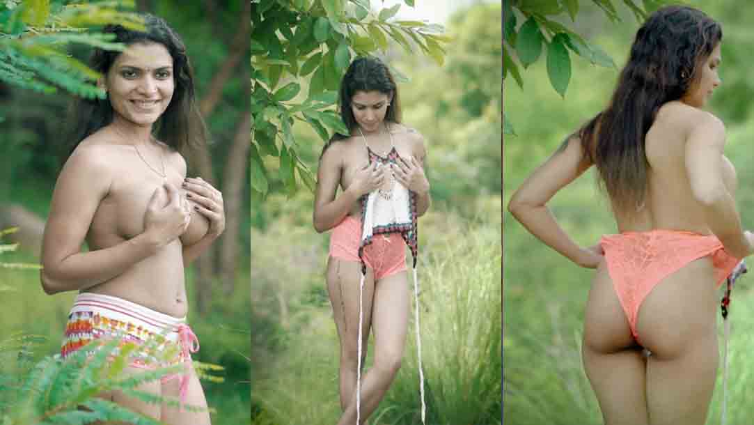 Resmi R Nair Outdoor Nude PhotoShots OnlyFans